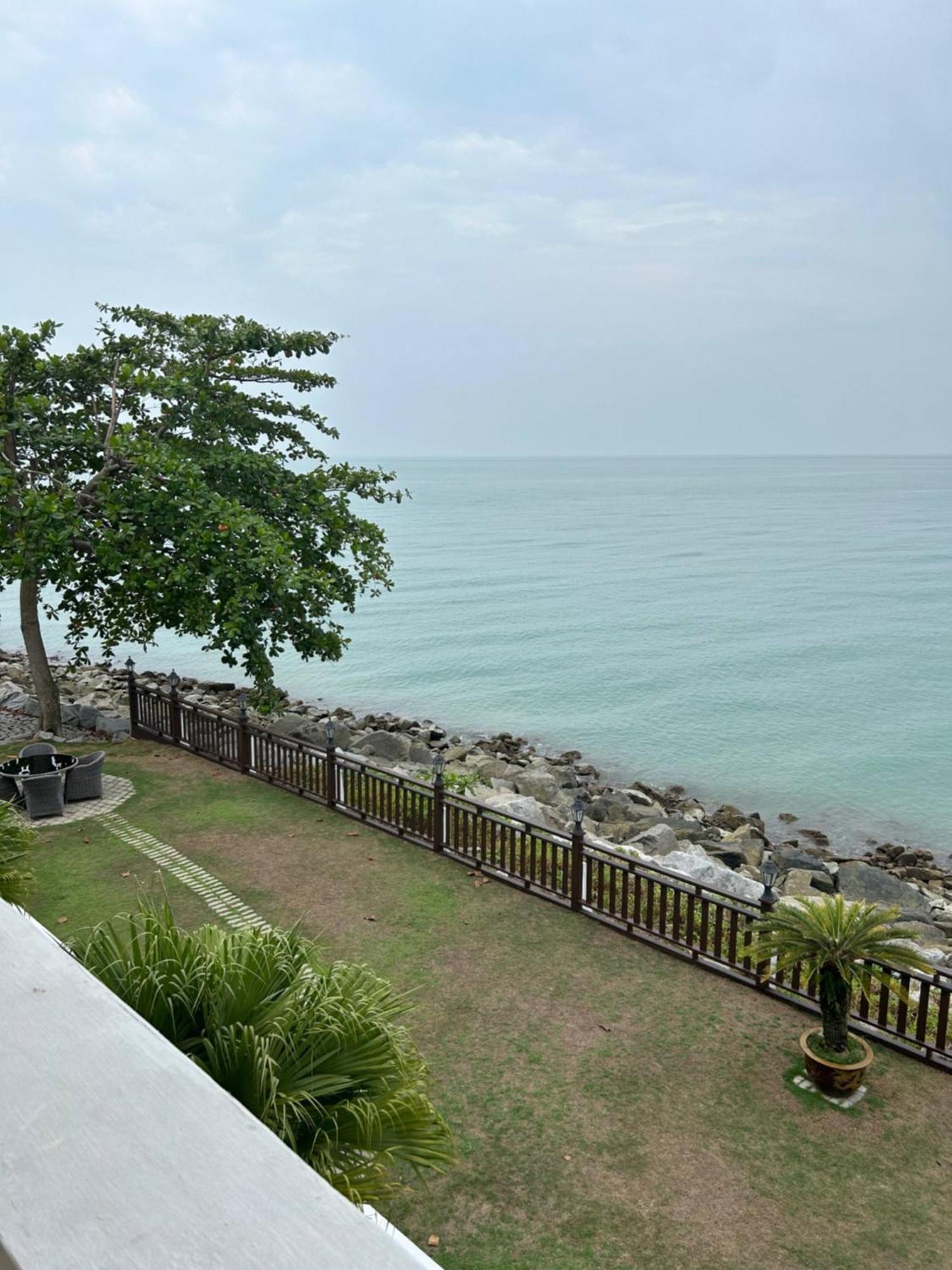 Luxery Villa Sea Side Port Dickson Eksteriør bilde